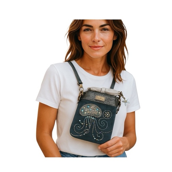 Chala Dazzled Jellyfish Cellphone Crossbody - Picture 4 of 13
